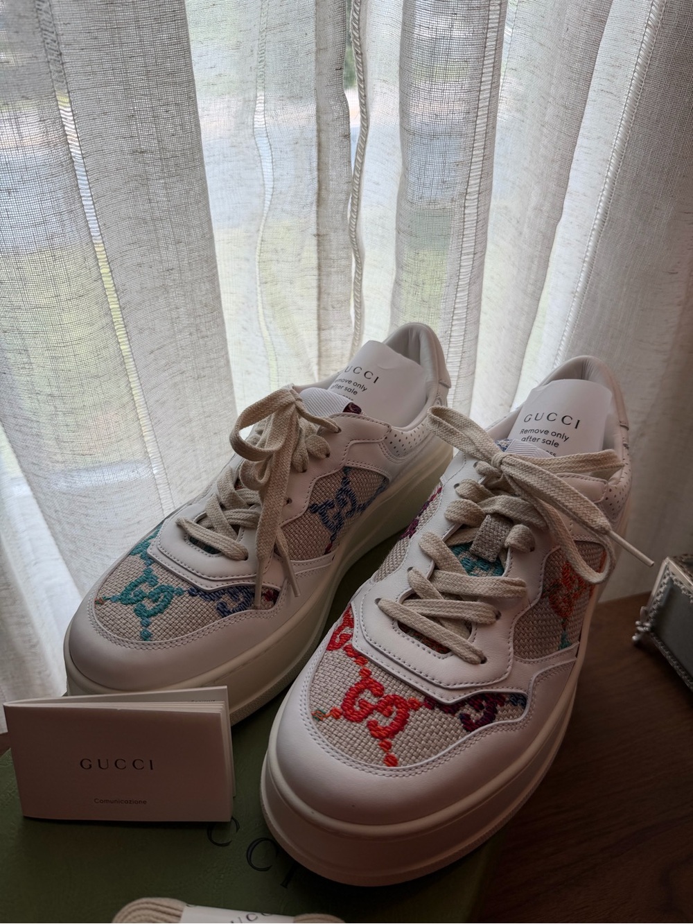 Gucci White Leather Sneakers with Multicolor GG Embroidery